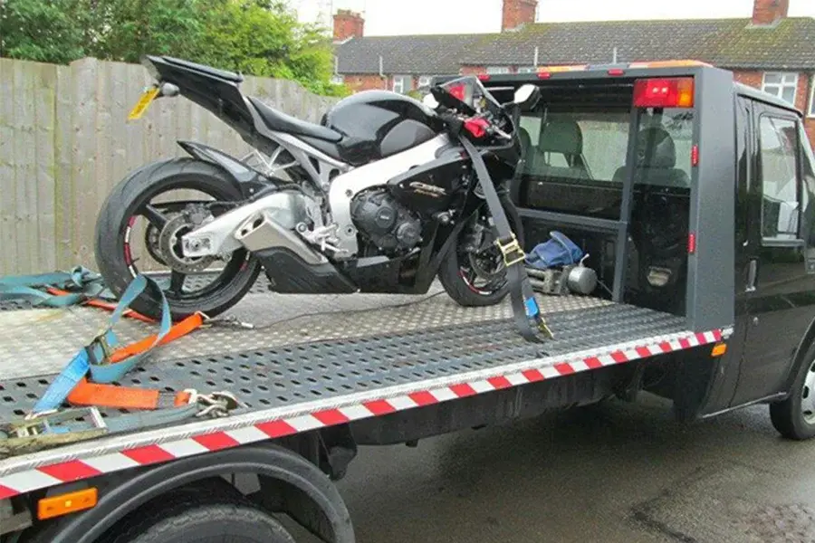 İzmir Motorsiklet Çekici - CLK Motosiklet Taşıma